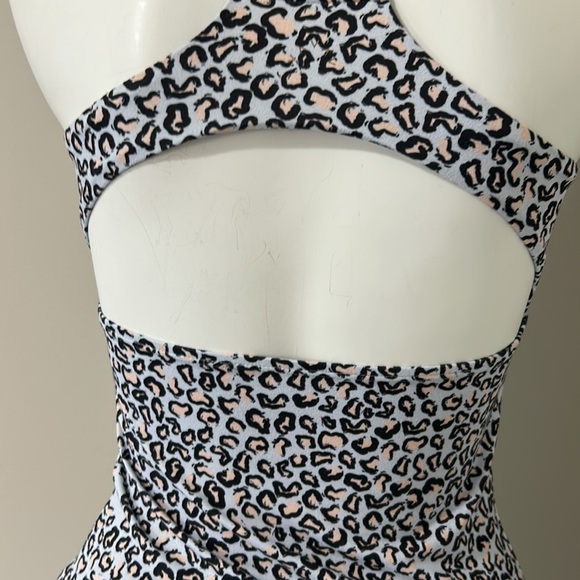 Varley Tank Top Vidora Vest Sleeveless Leopard Printed Sports Shirt Athletic M - Picture 8 of 11